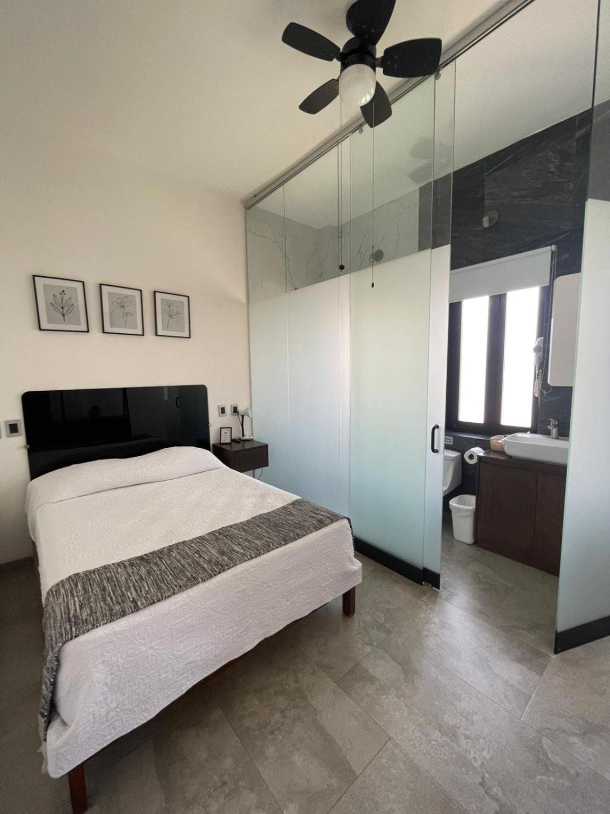 La Casa Mia Leon Hotel Kültér fotó