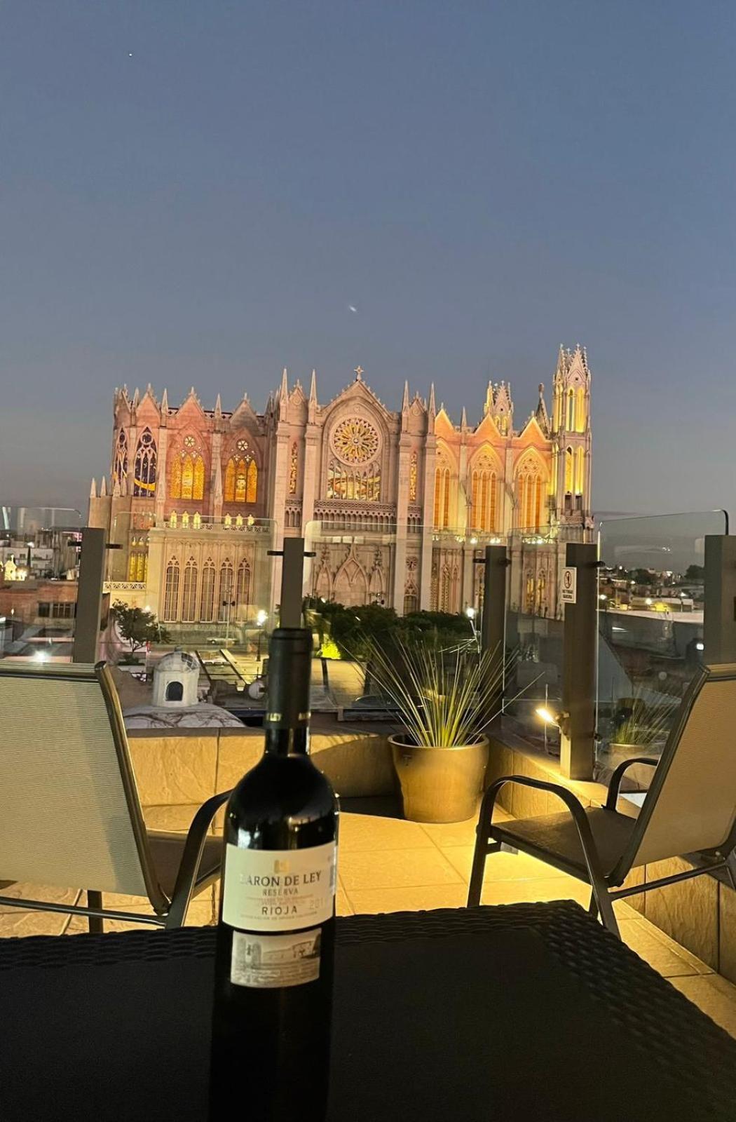 La Casa Mia Leon Hotel Kültér fotó